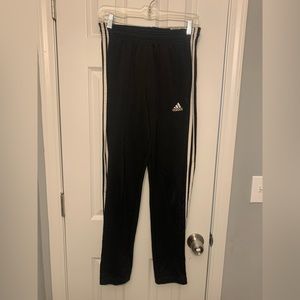 ESSENTIALS FLEECE OPEN HEM 3-STRIPES PANTS Men’s small